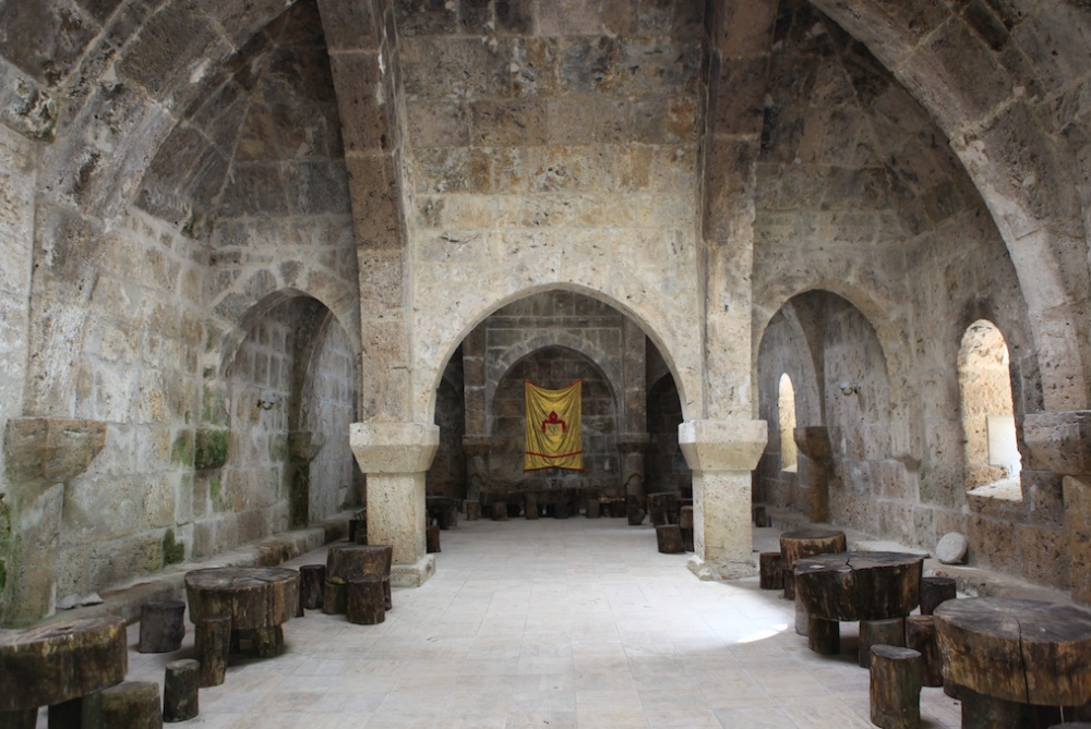 Внутри Монастыря Агарция (Армения)
